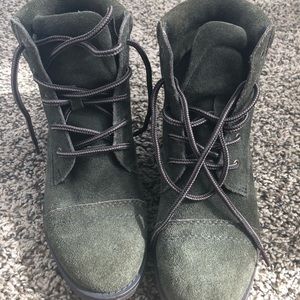 Steve Madden Army Green Combat Boots